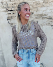 Load image into Gallery viewer, Z SUPPLY: CALA SHIMMER CROCHET SWEATER - CAMPFIRE
