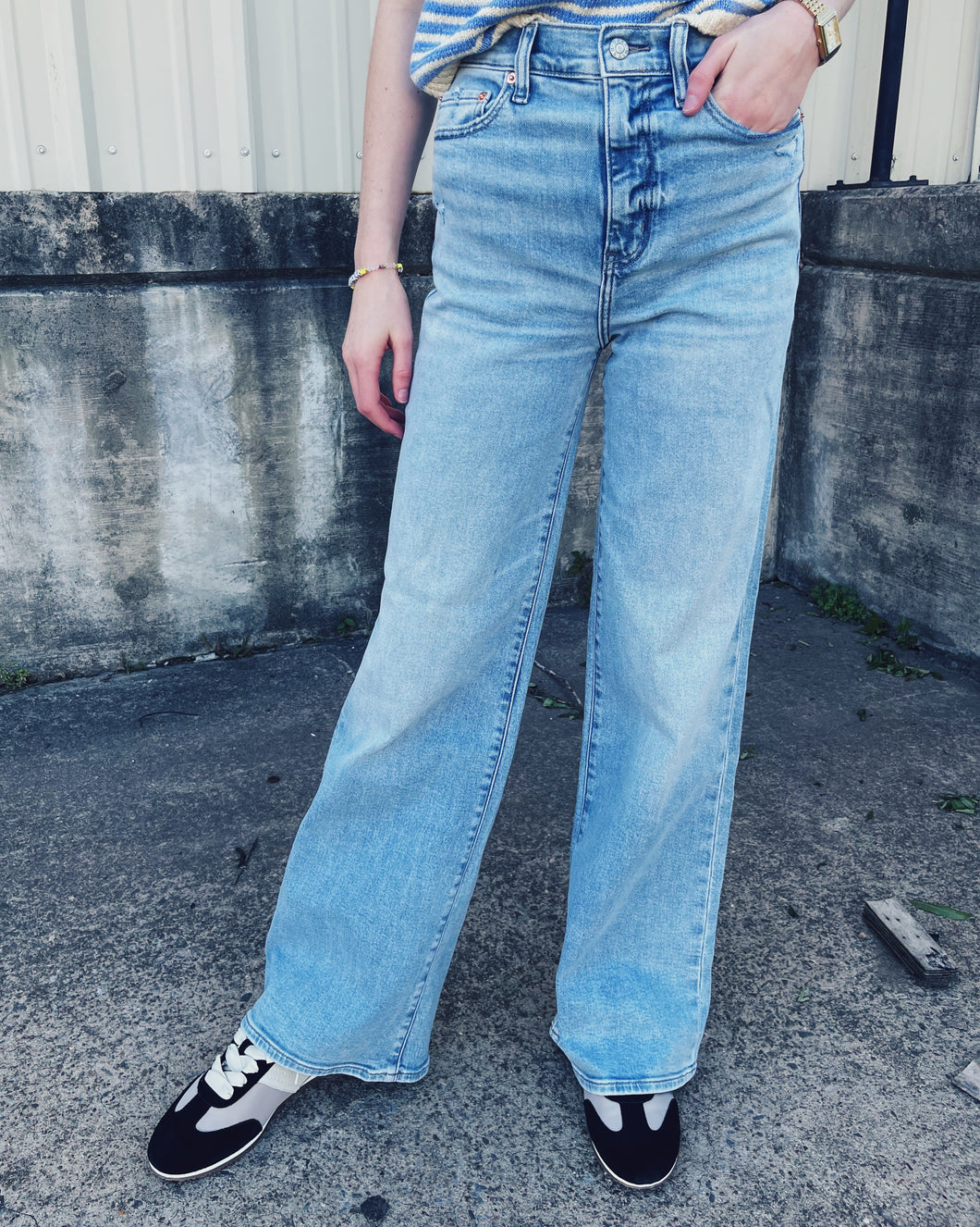 DAZE: FAR OUT JEAN - BLOOMING VINTAGE