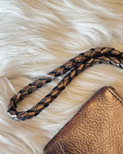 Load image into Gallery viewer, HOBO: LASSO PHONE WRISTLET - PEWTER SPUR
