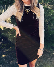 Load image into Gallery viewer, SADIE &amp; SAGE: MIDNIGHT OIL VELVET DRESS - CHOCOLATE
