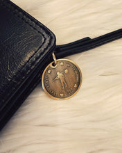 Load image into Gallery viewer, HOBO: COIN WRISTLET WALLET - BLACK
