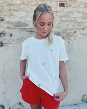 Load image into Gallery viewer, Z SUPPLY: PALMS BOYFRIEND TEE
