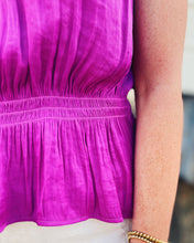 Load image into Gallery viewer, STEVE MADDEN: CORRINE TOP - RADIANT ORCHID
