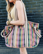 Load image into Gallery viewer, FREE PEOPLE: OKSANA TOTE - BLUE MIX
