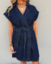 Load image into Gallery viewer, STEVE MADDEN: ODIE DRESS - WASHED DENIM
