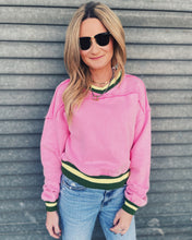 Load image into Gallery viewer, FREE PEOPLE: RIO SWEATSHIRT - PINKY PROMISE COMBO
