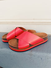 Load image into Gallery viewer, FREE PEOPLE: SIDELINES FOOTBED PAPAYA
