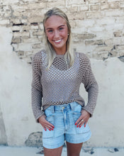 Load image into Gallery viewer, Z SUPPLY: CALA SHIMMER CROCHET SWEATER - CAMPFIRE
