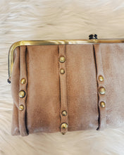 Load image into Gallery viewer, HOBO: LAUREN WALLET - HAZEL
