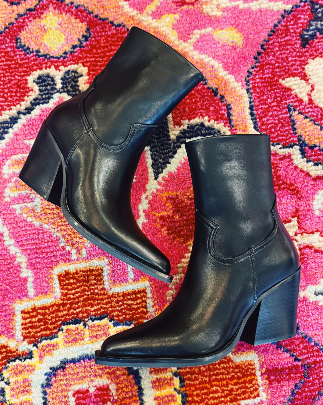 SHU SHOP: VICTORIA BOOT - BLACK