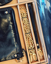 Load image into Gallery viewer, HOBO: WISHES GIFT BOX - BLACK
