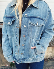 Load image into Gallery viewer, DAZE: BEAU BOYFRIEND JACKET - LATER
