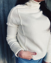 Load image into Gallery viewer, DELUC: MONDARA TURTLENECK SWEATER - ECRU
