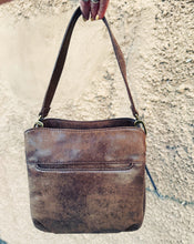 Load image into Gallery viewer, HOBO: STARR CONVERTIBLE SHOULDER BAG - MOCHA
