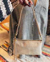 Load image into Gallery viewer, HOBO: DARCY CROSSBODY - SAND SHIMMER
