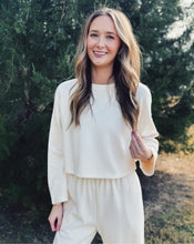 Load image into Gallery viewer, SADIE &amp; SAGE: RELAXED STAY TOP - IVORY
