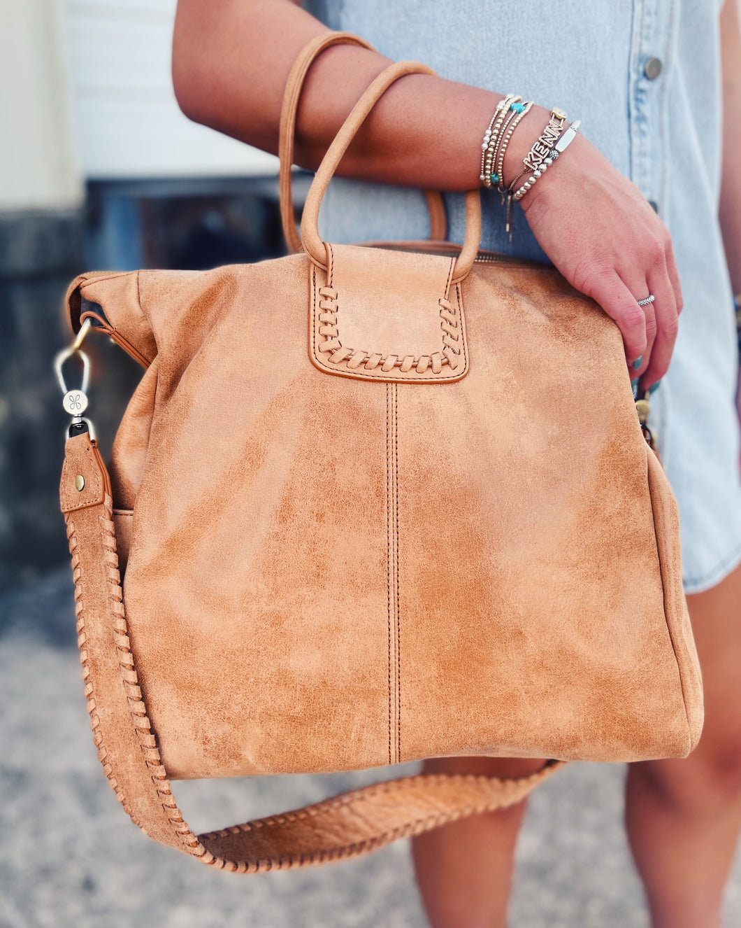 HOBO: SHEILA LARGE SATCHEL - WHISKEY