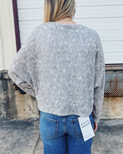 Load image into Gallery viewer, SADIE &amp; SAGE: BILLIE DOLMAN SLEEVE TOP - CHOCOLATE
