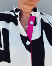 Load image into Gallery viewer, BUTTON UP PRINT DRESS - BLACK/WHITE
