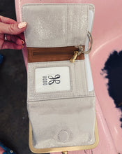 Load image into Gallery viewer, HOBO: ROBIN COMPACT WALLET - SAND SHIMMER
