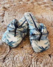 Load image into Gallery viewer, FREE PEOPLE: TIA RUCHED PRINTED SANDAL - DRAGONFLY BANDANA

