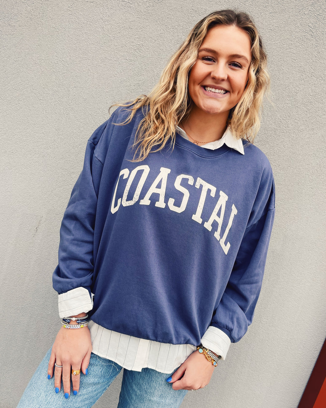 Z SUPPLY: COAST SUNDAY SWEATSHIRT - WORN BLUE