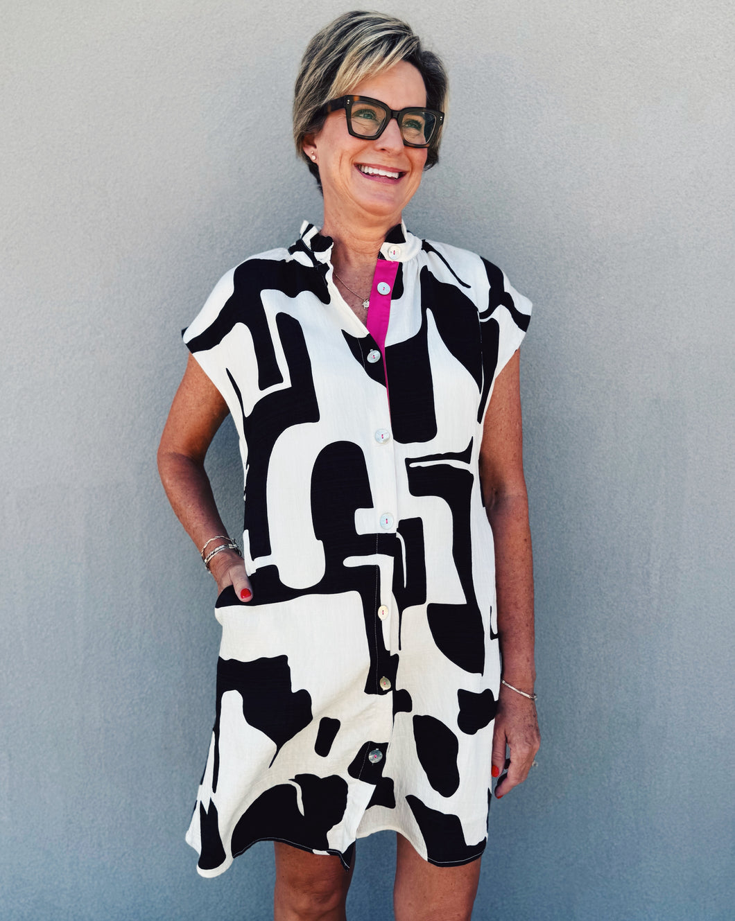 BUTTON UP PRINT DRESS - BLACK/WHITE