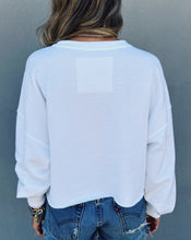 Load image into Gallery viewer, GAMEDAY SOCIAL: PERKIN CROPPED SWEATSHIRT - WHITE
