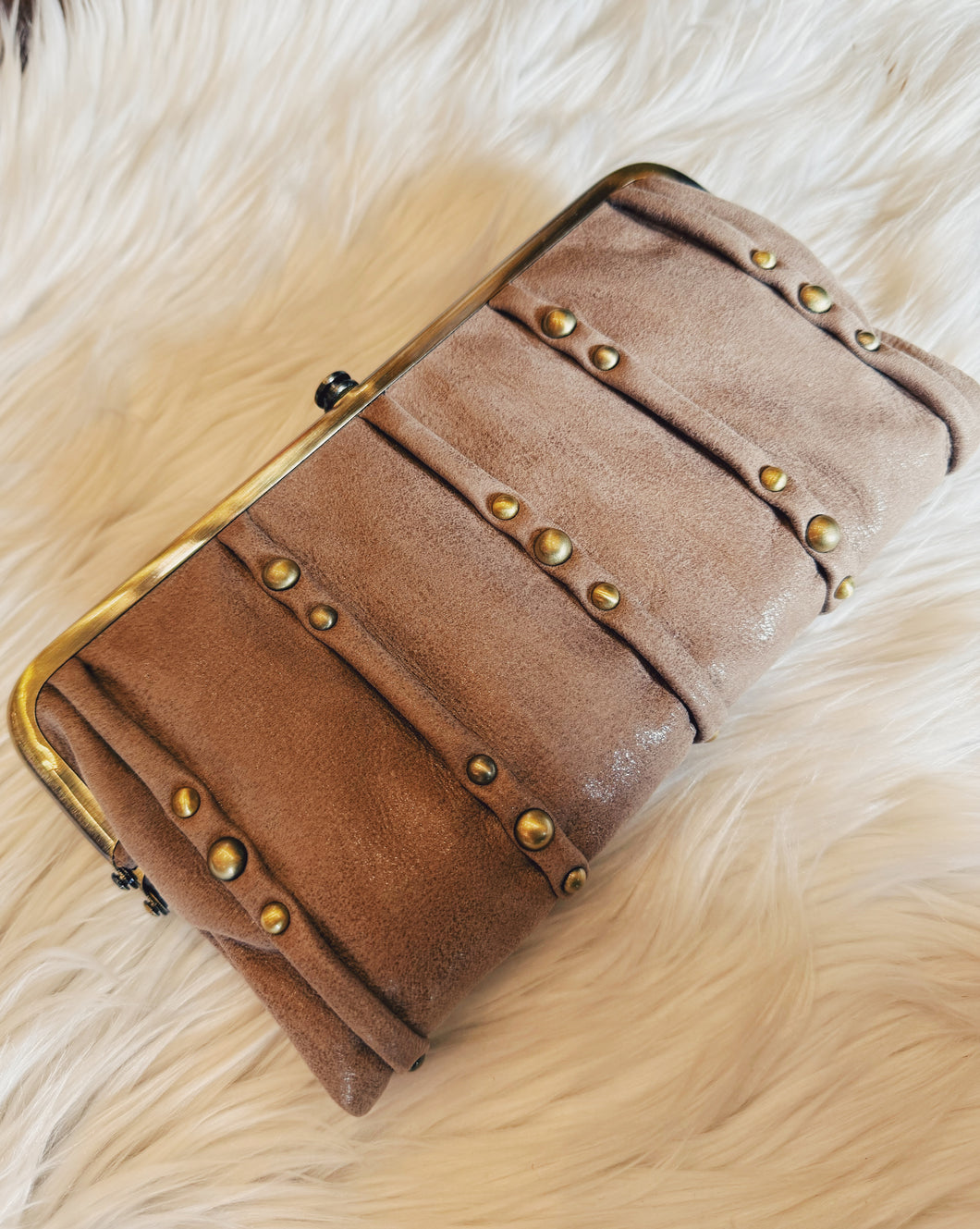 HOBO: LAUREN WALLET - HAZEL