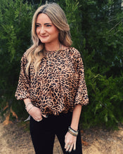 Load image into Gallery viewer, LEOPARD LADY PRINTED TOP - BROWN
