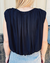 Load image into Gallery viewer, STEVE MADDEN: CHERRA TOP - BLACK
