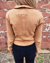 Load image into Gallery viewer, FREE PEOPLE: MIDNIGHT HALF ZIP - TOBACCO
