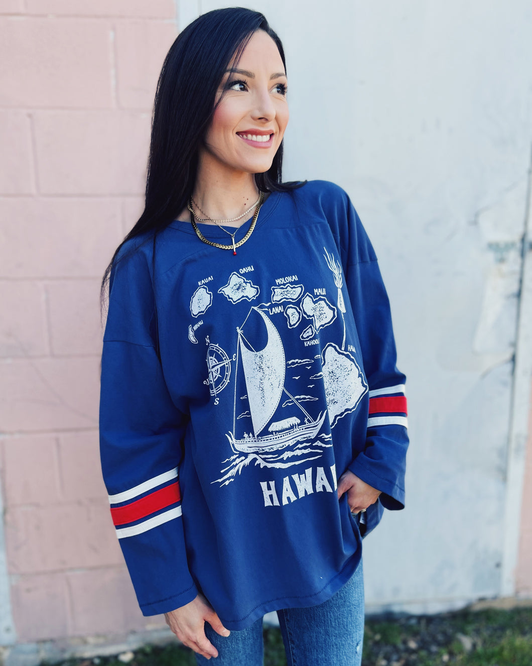 DAYDREAMER: HAWAII MAP HOCKEY JERSEY