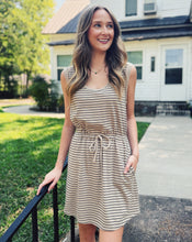 Load image into Gallery viewer, Z SUPPLY: DAYSHIFT STRIPED MINI DRESS - RETREAT
