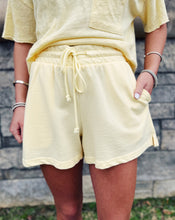 Load image into Gallery viewer, Z SUPPLY: BIRDIE SHORT - SUNNYSIDE
