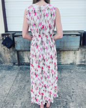 Load image into Gallery viewer, LUCY PARIS: AUGUSTA MIDI DRESS - WHITE FLORAL
