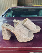 Load image into Gallery viewer, BC FOOTWEAR: WE FOUND LOVE PLATFORM SANDAL - RAFFIA
