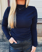 Load image into Gallery viewer, FREE PEOPLE: KENZIE LONG SLEEVE - BLACK
