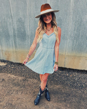 Load image into Gallery viewer, STEVE MADDEN: HARLEY DRESS
