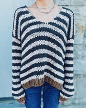 Load image into Gallery viewer, FREE PEOPLE: PORTLAND PULLOVER - SEAWEED SHELL
