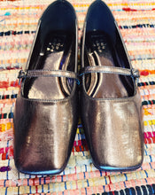 Load image into Gallery viewer, ADELE FLAT - PEWTER
