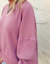 Load image into Gallery viewer, FREE PEOPLE: SKYLINE TEE - ROSE RAISIN
