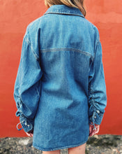 Load image into Gallery viewer, STEVE MADDEN: MERRIT TOP - ARCTIC BLUE
