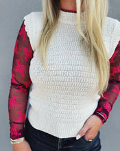Load image into Gallery viewer, SADIE &amp; SAGE: LETS YAP SWEATER VEST - IVORY
