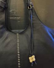 Load image into Gallery viewer, HOBO: LA JOLLA TOTE - BLACK
