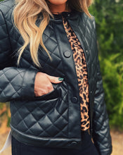 Load image into Gallery viewer, STEVE MADDEN: MARTINE JACKET - BLACK
