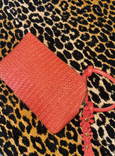 Load image into Gallery viewer, HOBO: SABLE WRISTLET - WILD ROSE WOVEN STRAW
