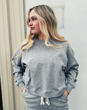 Load image into Gallery viewer, Z SUPPLY: RESET SWEATSHIRT - HEATHER GREY
