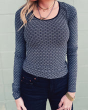 Load image into Gallery viewer, FREE PEOPLE: LOVE LETTER LONG SLEEVE - BLACK
