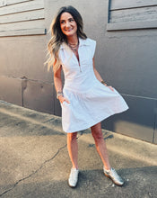 Load image into Gallery viewer, STEVE MADDEN: GRACYN DRESS - WHITE
